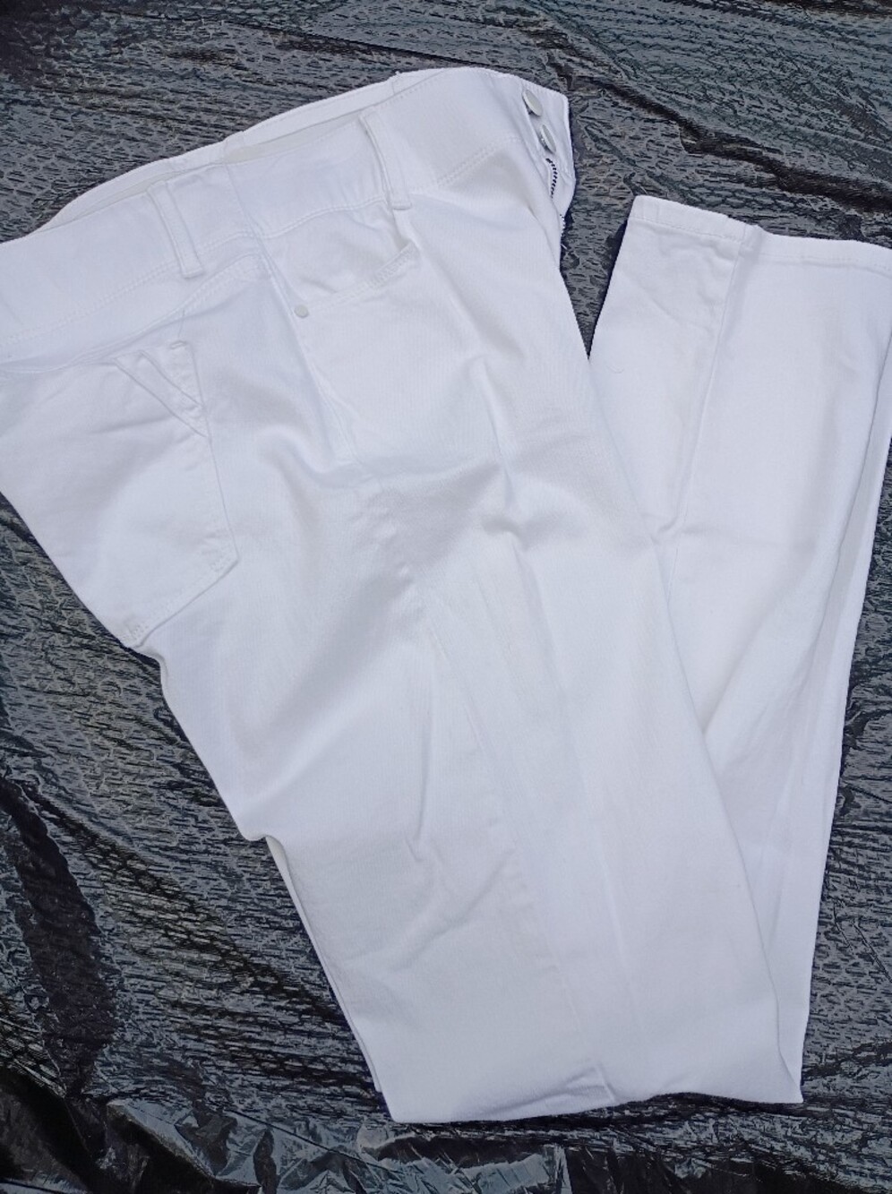 Apt. 9 Straight White Cargo Pants